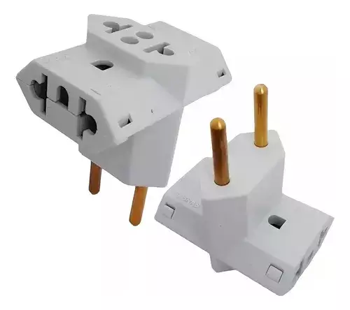 Adaptador T/benjamim 2p+t 10a Cinza 110v/220v